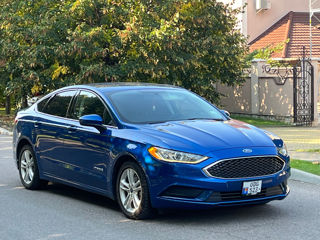 Ford Fusion foto 1