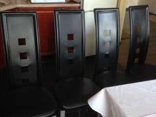 4 scaune moderne pentru salon, bucătărie, în stare ideală, 200 € toate.  Speteaza e foarte comodă, s foto 4
