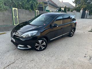 Renault Grand Scenic foto 2