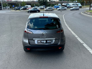 Renault Scenic foto 7