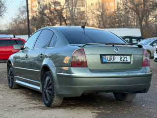 Volkswagen Passat foto 5