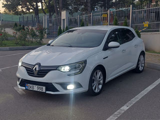 Renault Megane foto 2