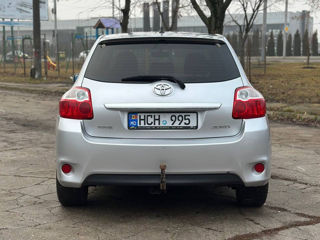 Toyota Auris foto 6