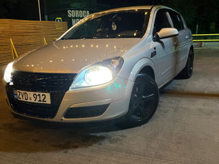 Opel Astra foto 2