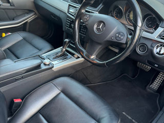 Mercedes E-Class foto 10