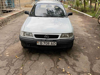 Opel Astra foto 3