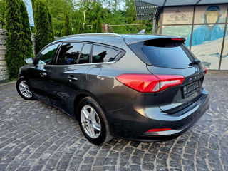 Ford Focus foto 4