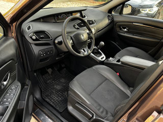 Renault Grand Scenic foto 6