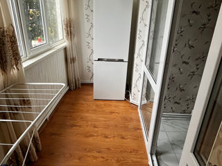 Apartament cu 2 camere, 78 m², Buiucani, Chișinău foto 2