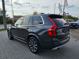 Volvo XC90 foto 2