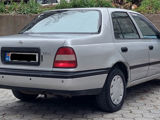 Nissan Sunny foto 6