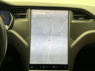 Tesla Model S foto 10