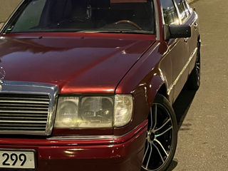 Mercedes Series (W124) foto 5