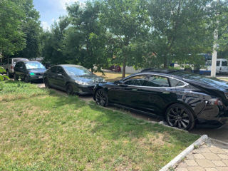 Tesla Model S foto 8
