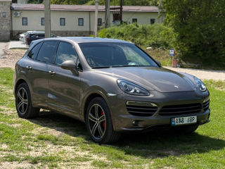 Porsche Cayenne, 2012