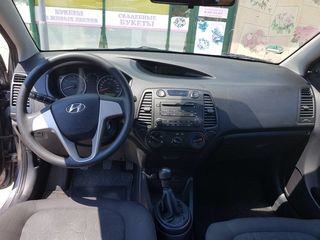 Hyundai i20 foto 5