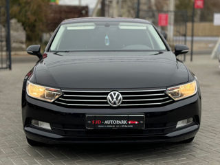 Volkswagen Passat foto 3