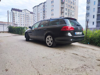 Volkswagen Passat foto 4