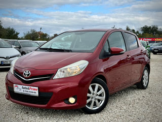 Toyota Yaris foto 1