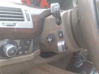 BMW 7 Series фото 5
