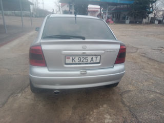 Opel Astra foto 3