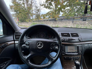 Mercedes E-Class foto 7