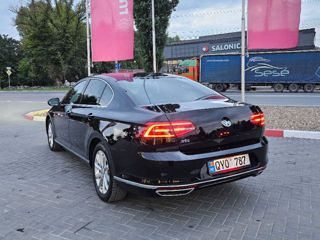 Volkswagen Passat foto 18