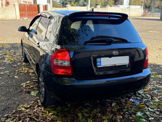 KIA Cerato foto 5