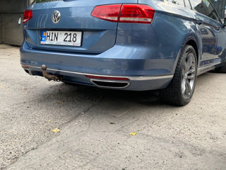 Volkswagen Passat foto 2