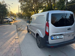 Ford Transit Connect foto 2