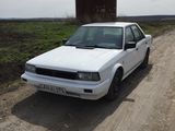 Nissan Bluebird foto 4