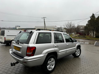 Jeep Grand Cherokee foto 6