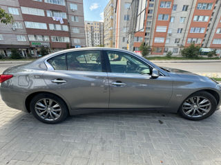 Infiniti Q50 foto 4