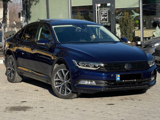 Volkswagen Passat foto 4