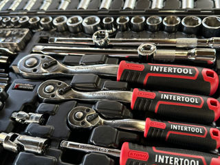 Набор головок intertool 233шт foto 2