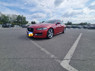 Jaguar XE foto 3