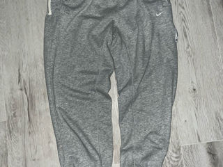 Nike grey pants foto 1