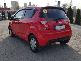 Chevrolet Spark foto 4