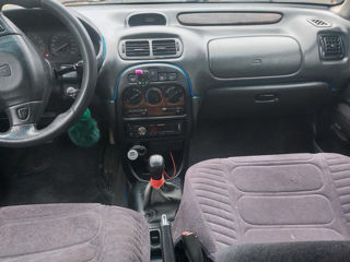 Rover 200 Series foto 4