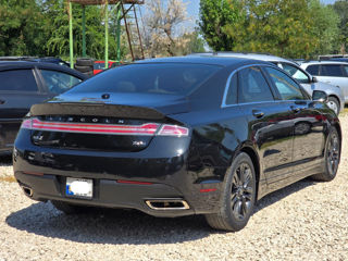 Lincoln MKZ foto 2