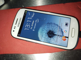 Samsung Galaxy S3 mini i8190  foto 2