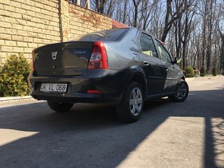 Dacia Logan foto 3