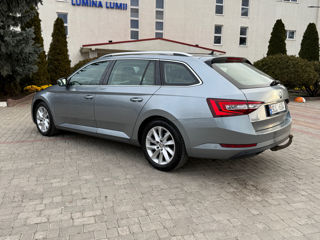 Skoda Superb foto 6