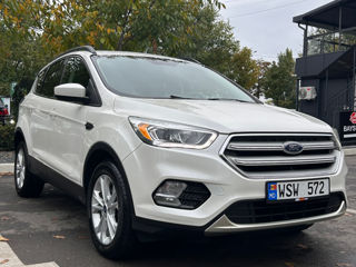 Ford Escape foto 1