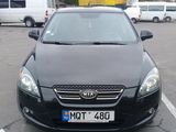 KIA Ceed foto 2