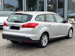 Ford Focus foto 4