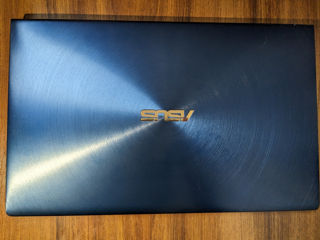 Asus Zenbook ux433f foto 2