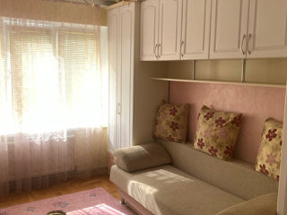 Apartament cu 3 camere in sectorul Botanica! foto 5