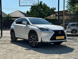 Lexus NX Series foto 1