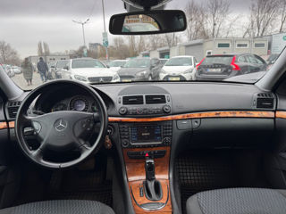 Mercedes E-Class foto 11